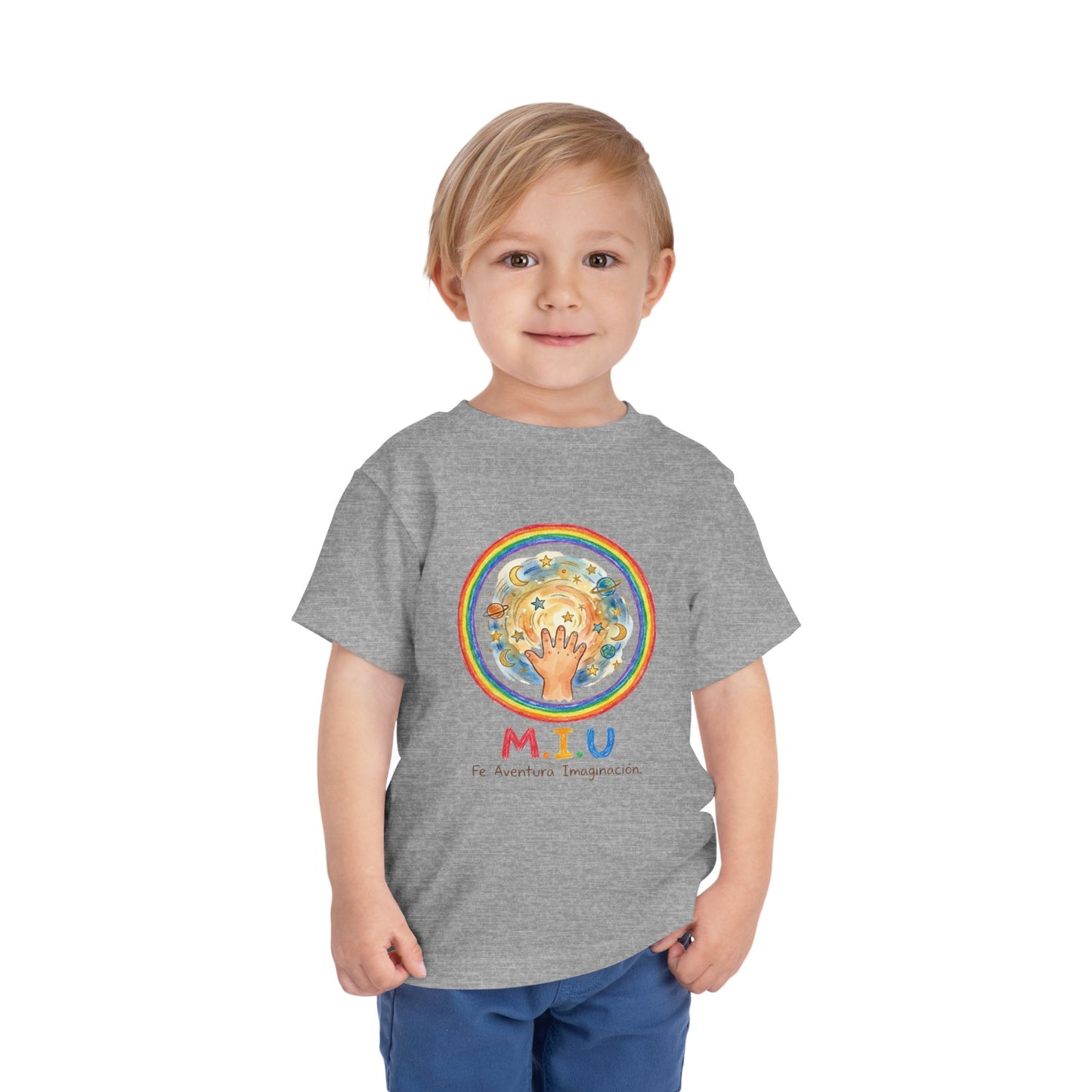 Camiseta Toddler M.I.U — Logo Manito Arcoíris | Fe, Aventura, Imaginación