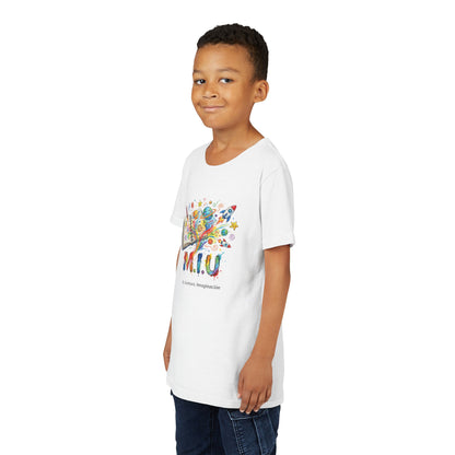 Camiseta Unisex Niños M.I.U — Logo Libro & Universo | Fe, Aventura, Imaginación