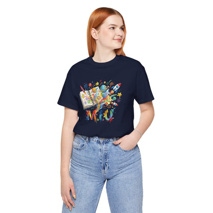Camiseta Unisex Adulto M.I.U — Logo Libro & Universo | Fé, Aventura, Imaginación